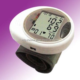 Wrist Type Digital Automatic Blood Pressure Monitor