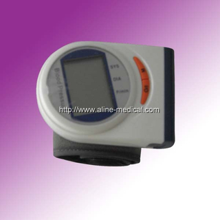 Wrist Type Digital Automatic Blood Pressure Monitor