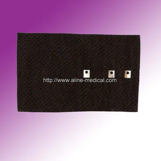 Cuff with metal chip