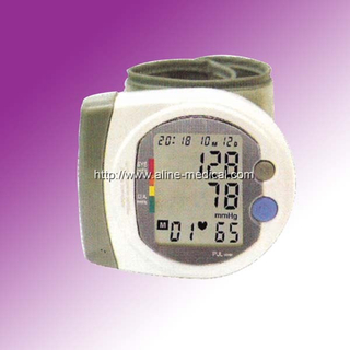 Wrist Type Digital Automatic Blood Pressure Monitor