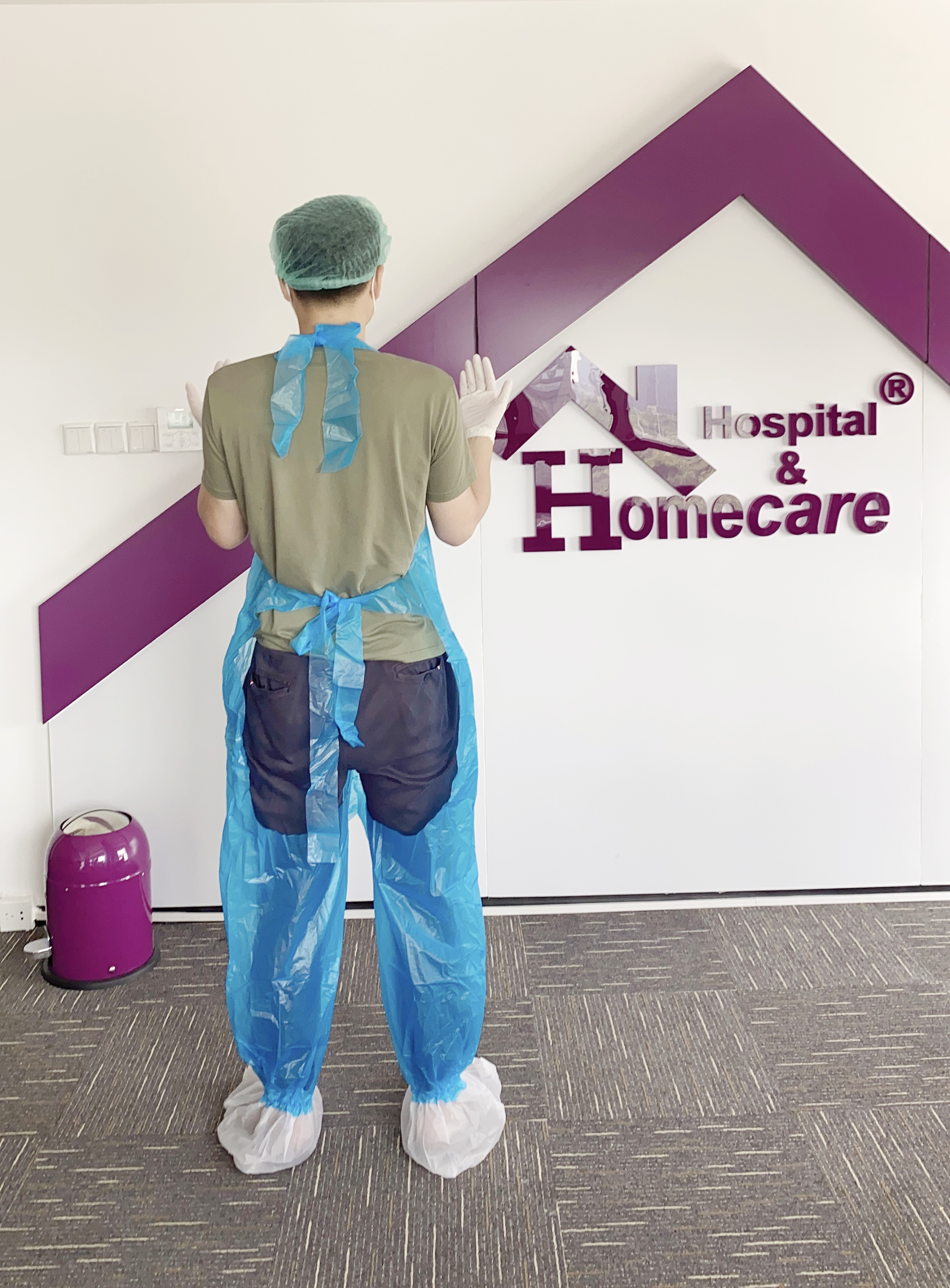 PROTECTIVE APRON JUMPSUIT TYPE