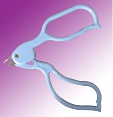 Skin staple remover